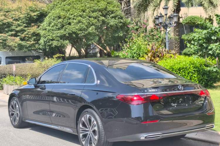 Used Mercedes-Benz E-Class 2025 Facelift E 300 L Luxury Edition