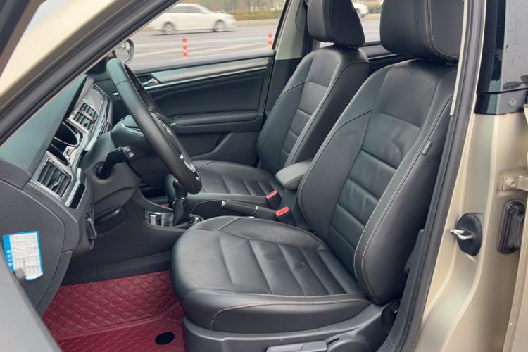 Used Volkswagen Bora 2017 1.6L Manual Comfort Model
