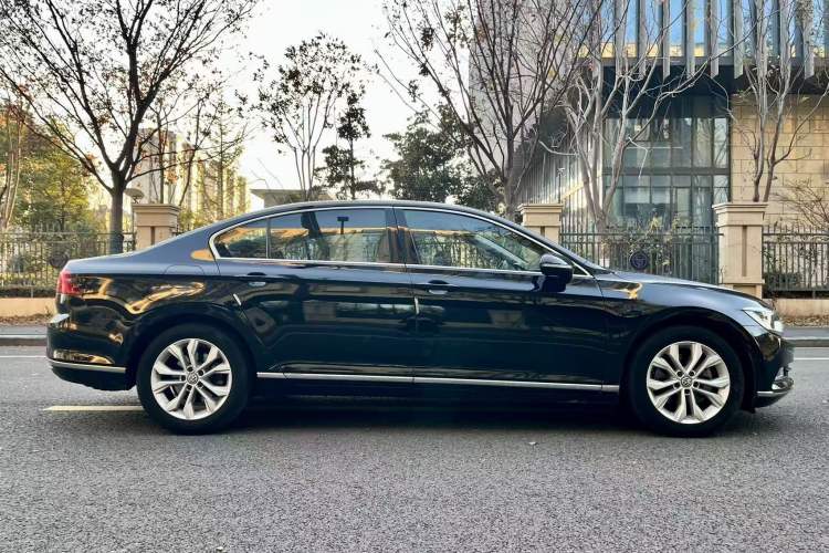 Used Volkswagen Magotan 2018 380TSI DSG Luxury Model
