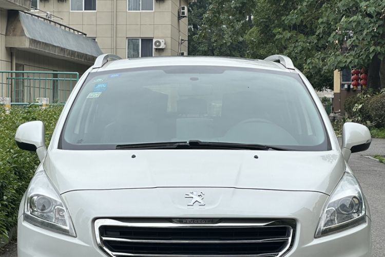 Used Peugeot 3008 2015 2.0L Automatic Classic Edition