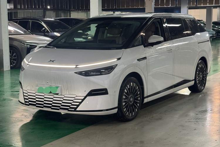 Used XPeng X9 2025 740 Ultra-Long Range Max