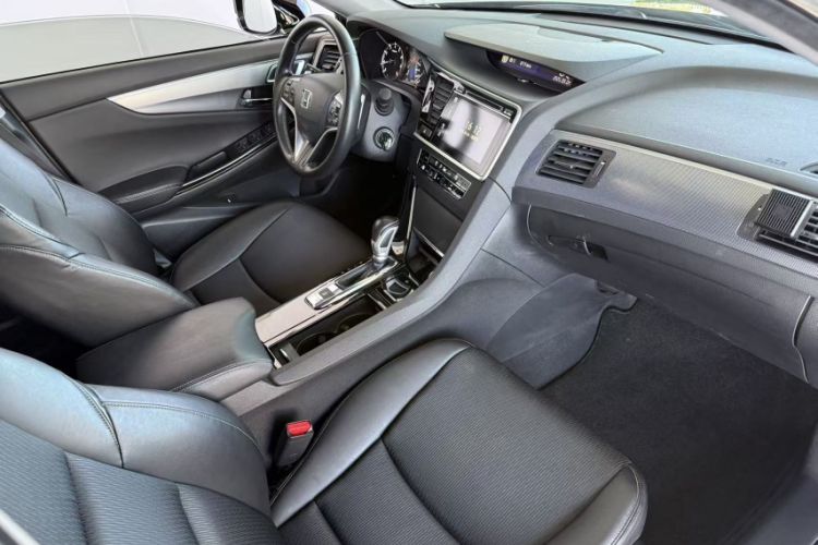 Used Honda Spirior 2015 2.4L Luxury Edition
