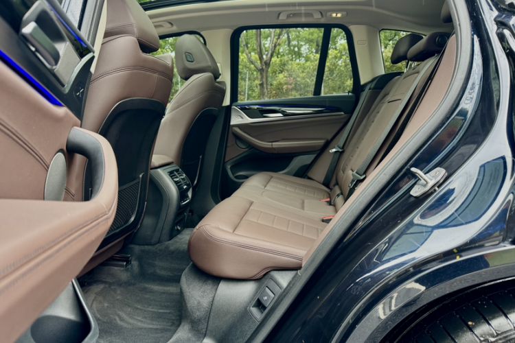 Used BMW X3 2018 xDrive28i M Sport Package China VI Interior 4