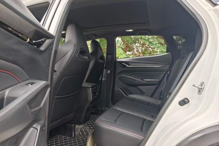 Used CHANGAN OSHAN X5 PLUS 2023 1.5T DCT Navigation Edition Interior 4