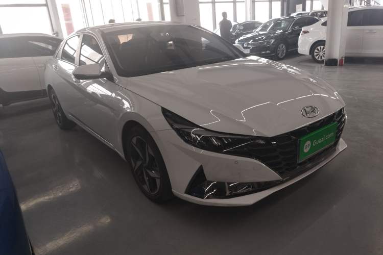 Used Hyundai Elantra 2021 1.5L CVT GLX Elite Edition
