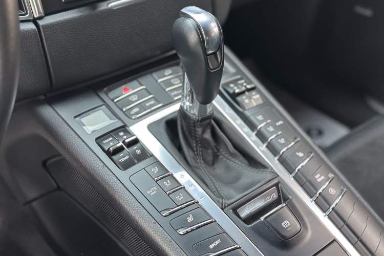 Used Porsche Macan 2014 Macan 2.0T