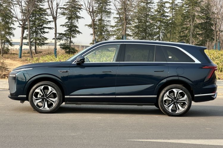 Used Wey Lanshan 2025 Four-Wheel Drive Max