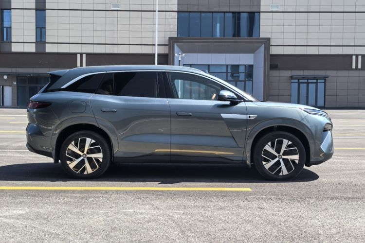 Used BYD Tang L 2025 EV 670KM LiDAR Flagship Version
