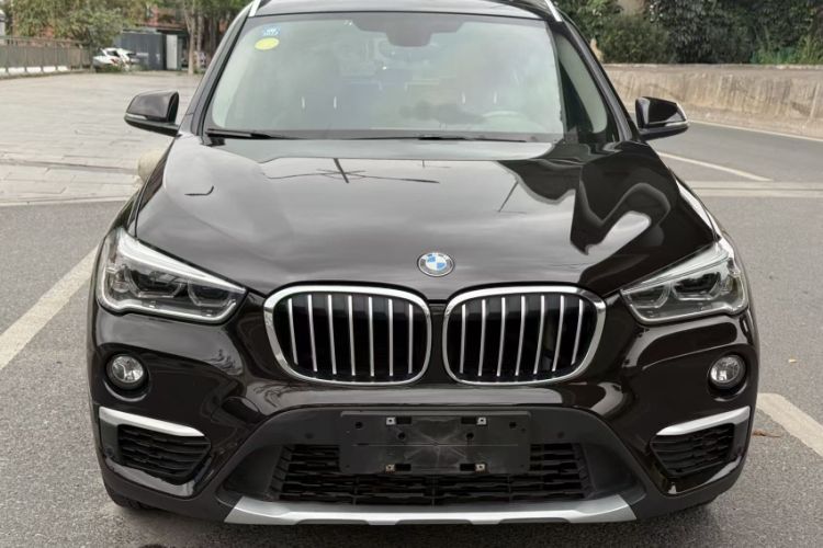 Used BMW X1 2018 xDrive20Li Luxury Model Exterior 9