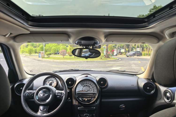 Used MINI Countryman 2014 1.6L COOPER Fun Headliner