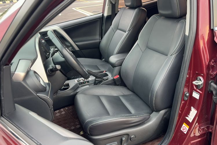 Used Toyota RAV4 2016 2.0L CVT Two-Wheel Drive Smart Edition China V Standard