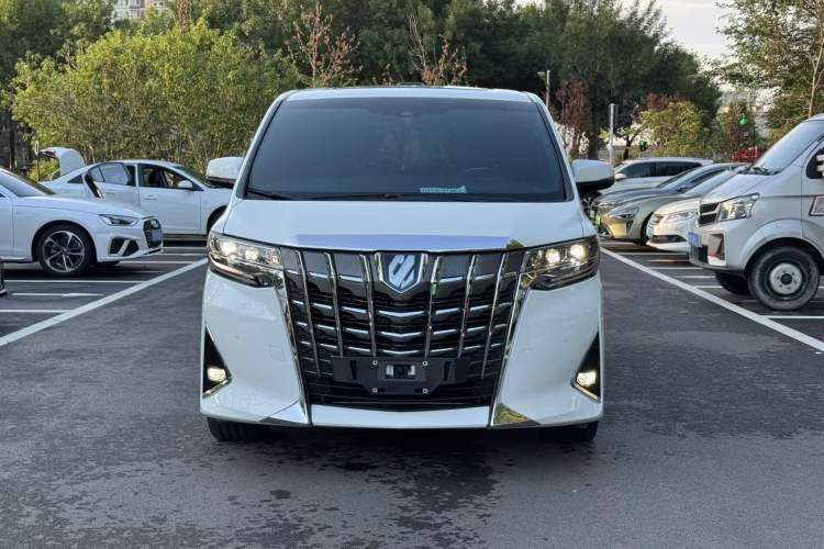 Used Toyota Alphard 2021 Dual-Engine 2.5L Prestige Edition
