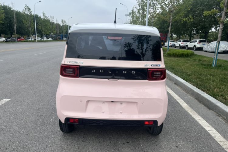 Used Wuling Hongguang MINIEV 2022 Macaron Premium Model – Lithium Iron Phosphate