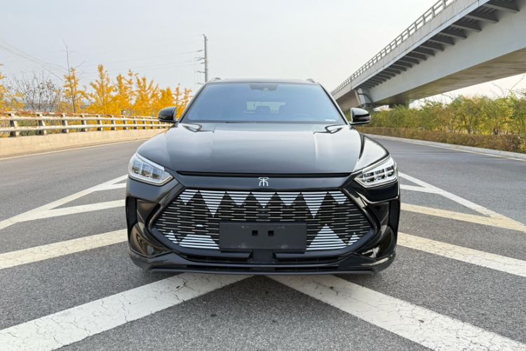 Used BYD Song PLUS New Energy 2021 DM-i 100KM Four-Wheel Drive Flagship PLUS
