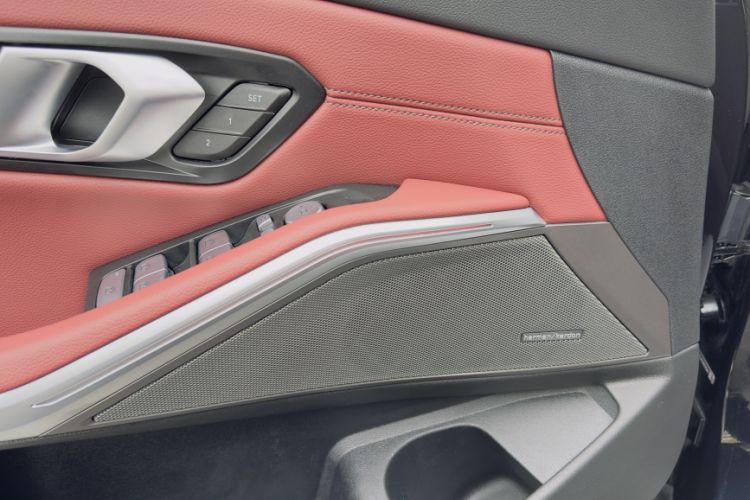 Used BMW 3 Series 2024 325i M Sport Night Edition Package Interior 8