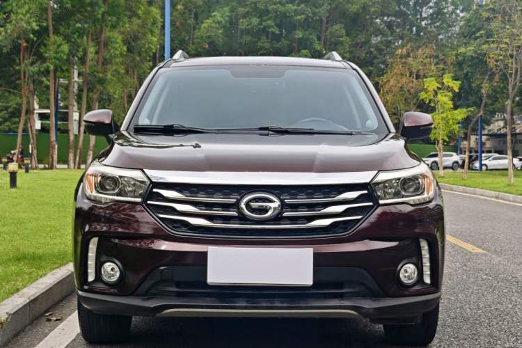 Used GAC Trumpchi GS4 2017 235T Manual Two-Wheel Drive Luxury Edition