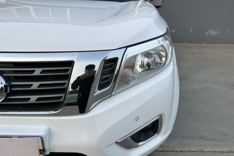 Used Nissan Navara 2017 2.5L Automatic 2WD Luxury Edition QR25