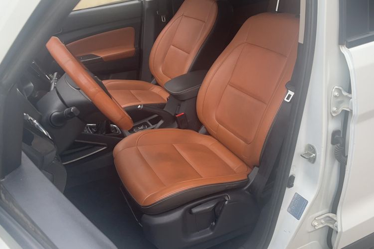 Used Oshan CX70 2016 1.6L Manual Luxury Model