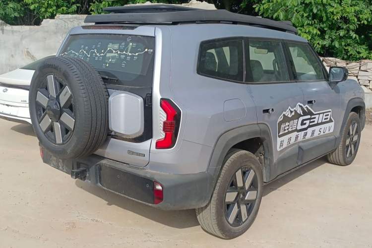 Used Deepal G318 2024 Four-Wheel-Drive Air Suspension Model