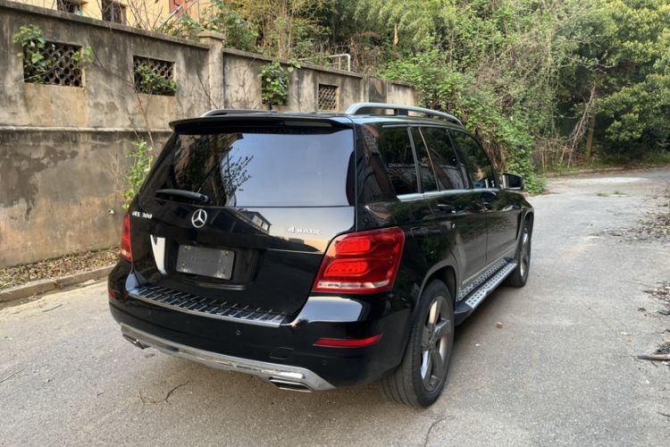 Used Mercedes-Benz GLK-Class 2013 GLK 300 4MATIC Dynamic Sunroof Model
