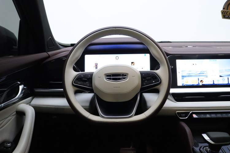 Used Geely Auto Monjaro L 2021 2.0TD DCT EVO Two-Wheel Drive Prestige Version Steering Wheel