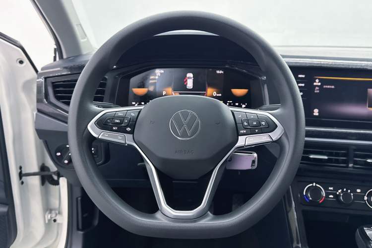 Used Volkswagen Lavida 2023 New Rui 1.5L Automatic New Yi Edition