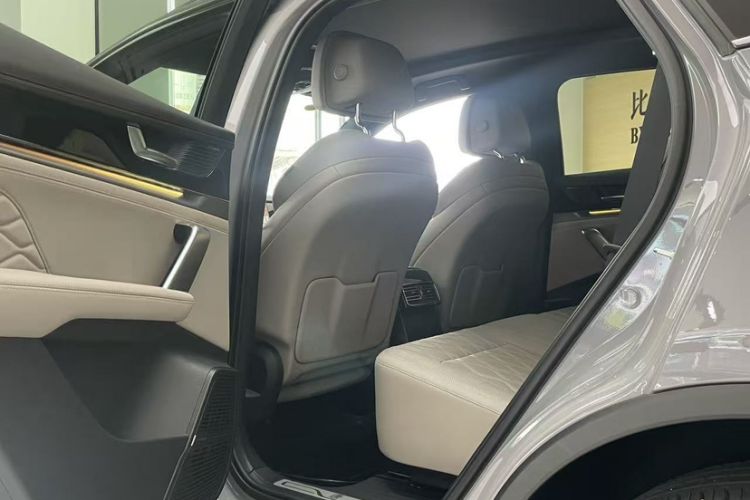 Used BYD Tang New Energy 2025 DM-i 115KM Flagship Model
