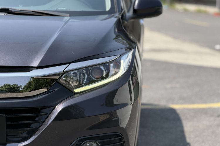 Used Honda Vezel 2020 1.5L CVT Elite Edition Exterior 8