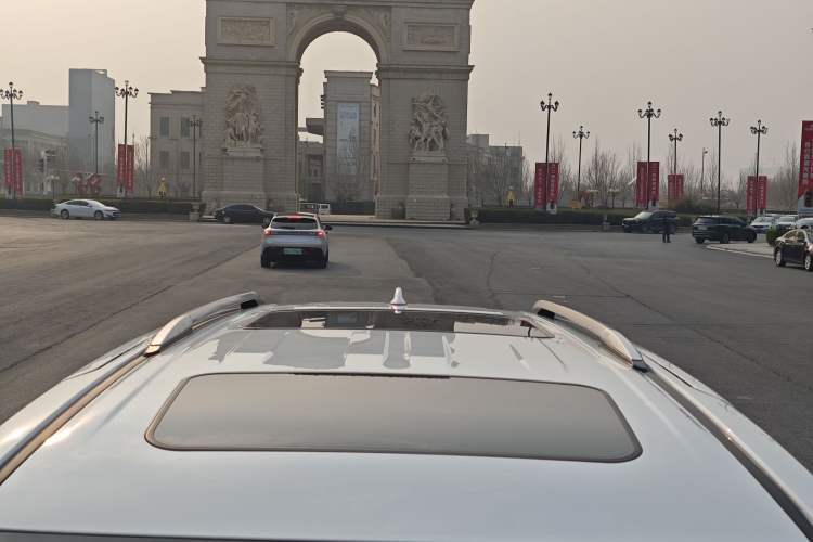 Used Toyota Granvia 2022 2.5L Hybrid Flagship Edition
