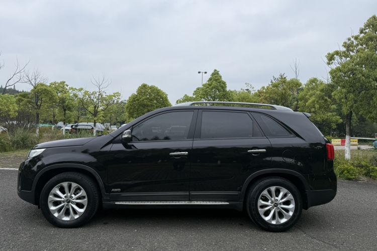 Used Kia Sorento 2013 2.2T 7-seat Diesel Comfort Edition Exterior 2