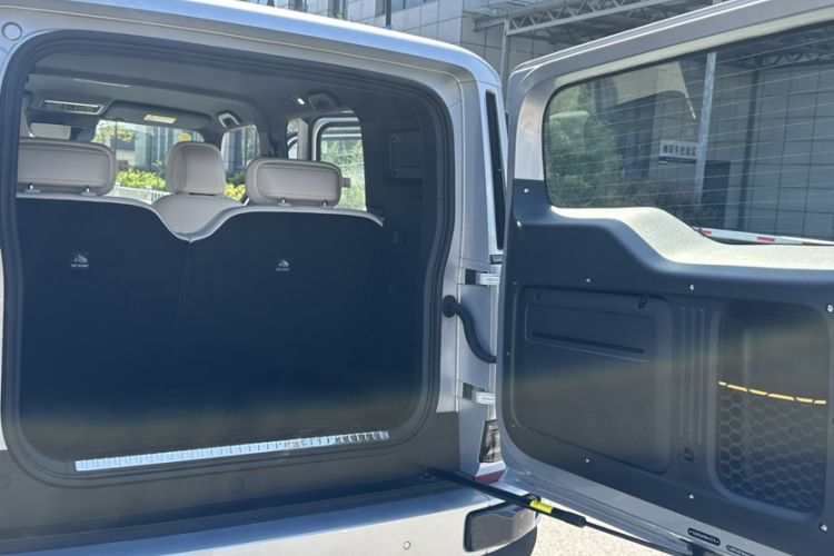 Used iCAR V23 2025 401 Two-Wheel Drive Intelligent Driving Version