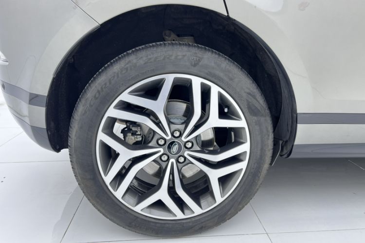 Used Land Rover Range Rover Evoque 2021 Range Rover Velar 249 PS R-Dynamic S Performance Edition