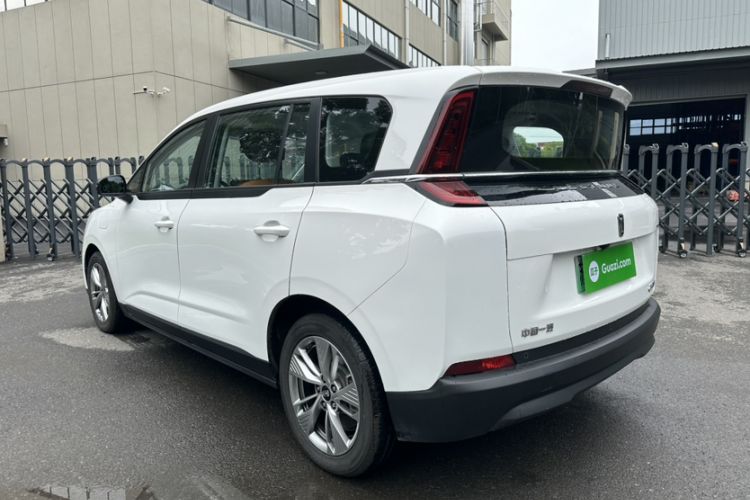 Used Bestune NAT 2023 PRO Comfortable Travel Battery-Swap Version 401km