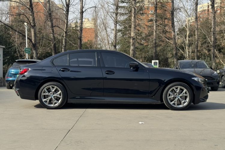 Used BMW i3 2024 eDrive 35 L
