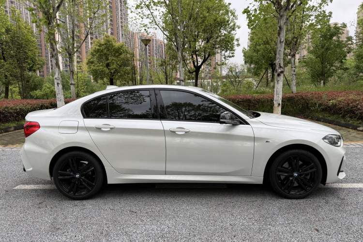 Used BMW 1 Series 2021 125i M Sport Night Edition Exterior 7