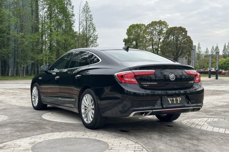 Used Buick LaCrosse 2018 28T Elite Edition Exterior 6
