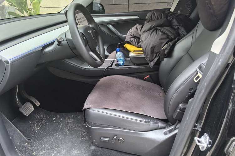 Used Tesla Model Y 2024 Rear-Wheel-Drive Version