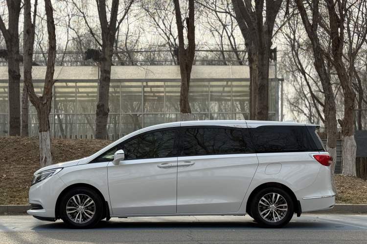 Used Buick GL8 2018 ES 28T Luxury Model China VI Standard