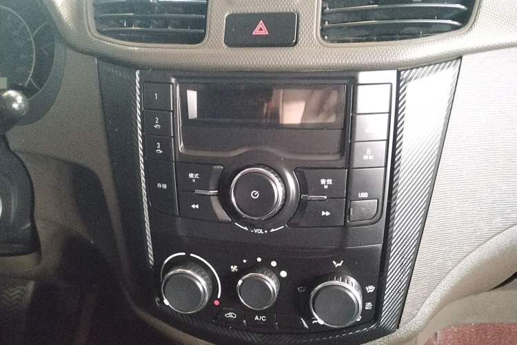 Used Wuling Hongguang 2014 1.2L S Standard Version China IV Standard