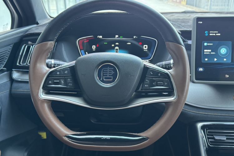 Used BYD Tang New Energy 2021 DM-i 112KM Prestige Model
