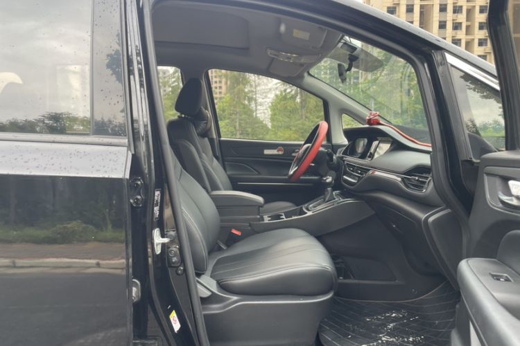 Used GAC Trumpchi M6 2019 270T DCT Luxury Edition (7-seater) China VI