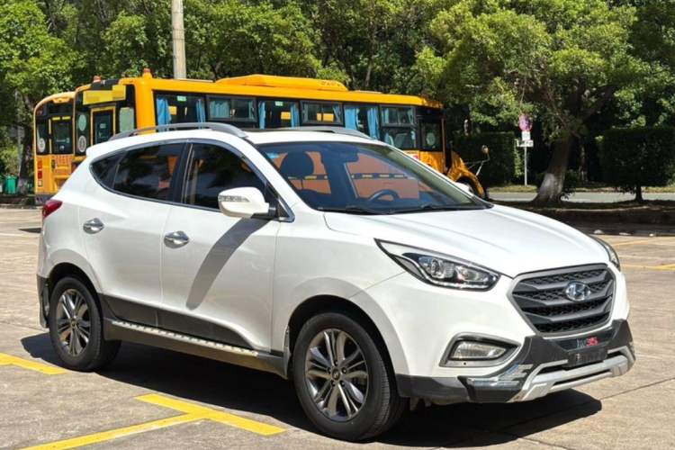 Used Hyundai ix35 2013 2.0L Automatic Two-Wheel Drive Smart GLS China IV Standard
