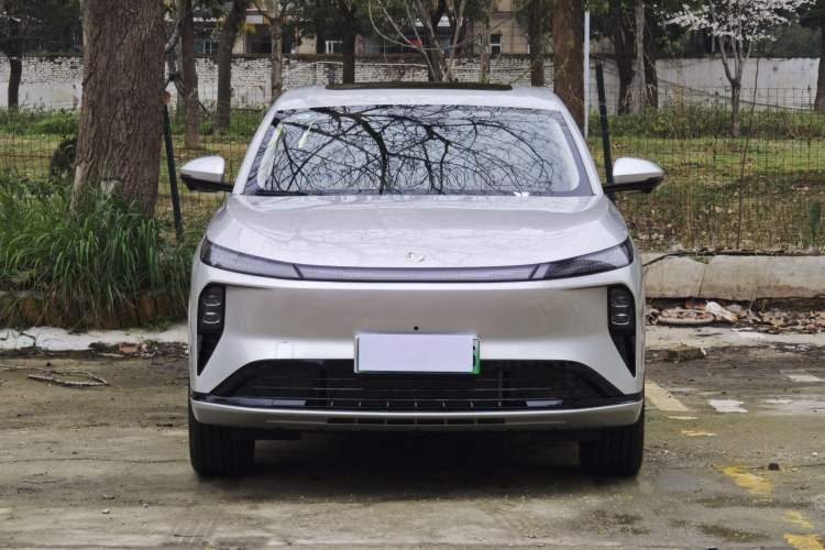 Used Dongfeng Aeolus L8 2025 Model 112KM Dream Edition Exterior 1