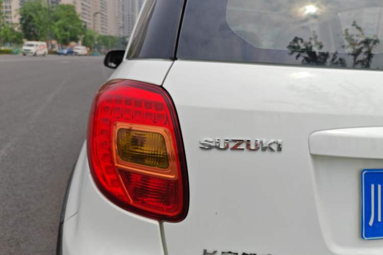 Used Suzuki SX4 2012 1.6L Automatic Ruiqi Model