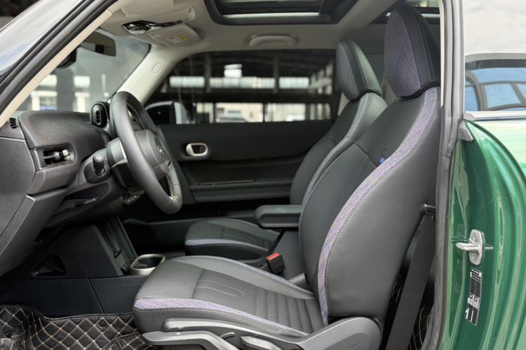 Used MINI 2025 1.5T COOPER Classic Edition
