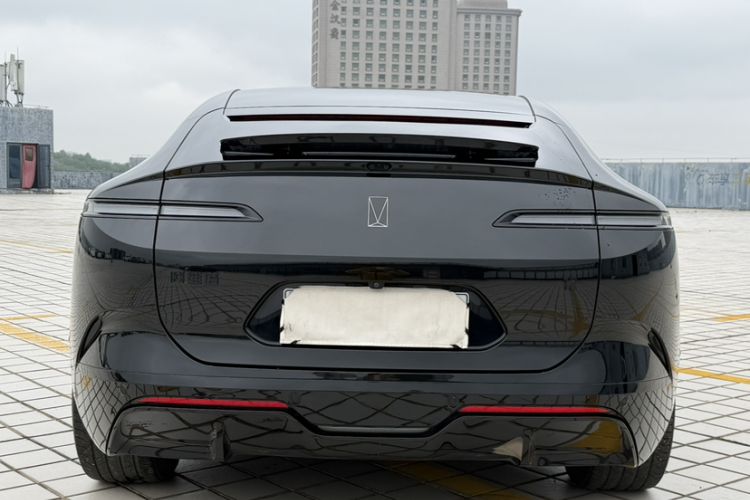 Used Avatr 12 2025 Max All-Electric Version Exterior 6