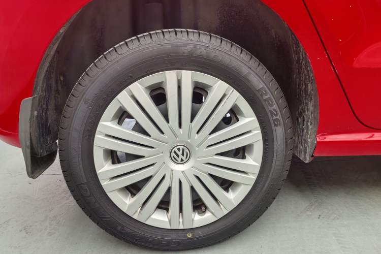 Used Volkswagen Polo 2018 1.5L Automatic Enjoyment Model Exterior 5