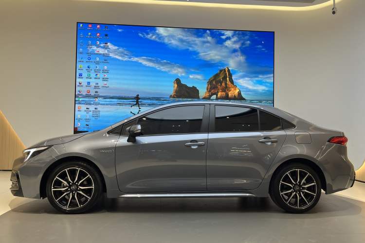 Used Toyota Levin 2023 Smart Electric Hybrid Dual-Engine 1.8L Sport Edition