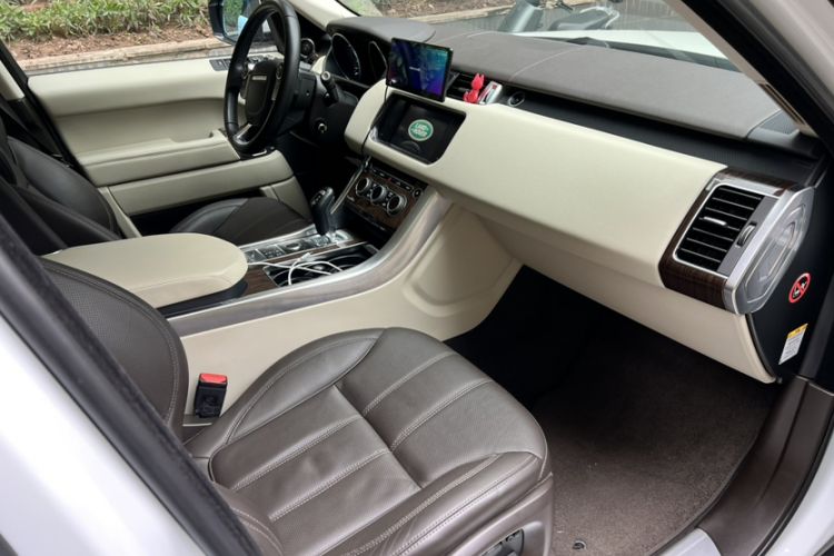 Used Land Rover Range Rover Sport 2015 3.0 SDV6 HSE
