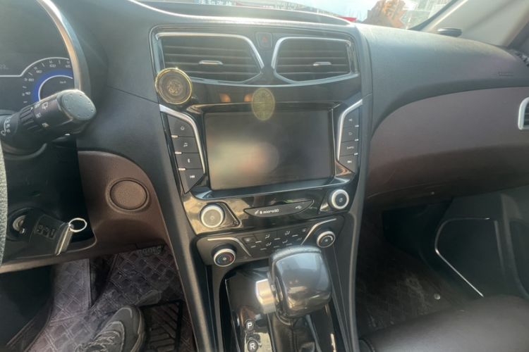 Used Haima V70 2016 1.5T Automatic "Comfort & Enjoyment" 6-Seater
